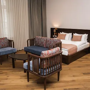 4* Hotel Makmani Boutique By Dnt Group